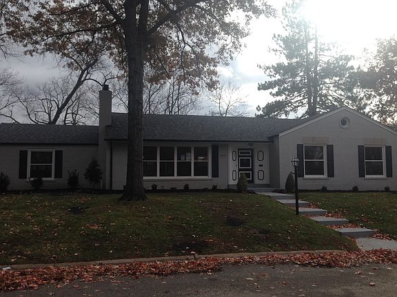 2nd image of 1012 Surrey Hills Dr