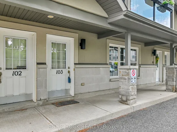 856 Notre Dame St #103, Russell, ON K0A 1W1