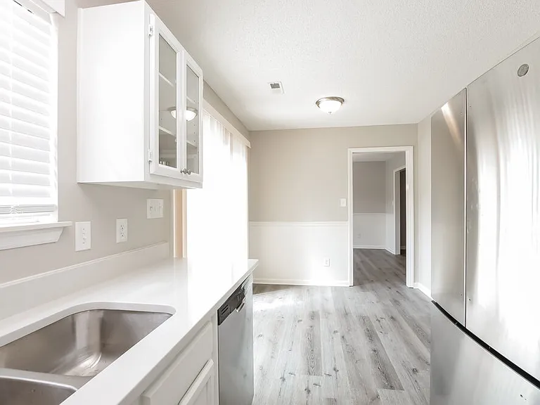 7304 Hethersett Ln — Photo 11