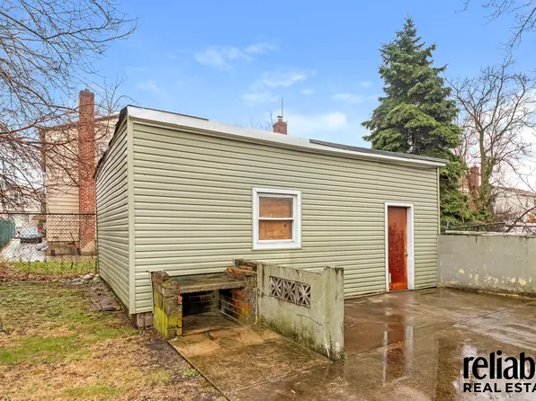 6 Gipson Street image 8 of 11