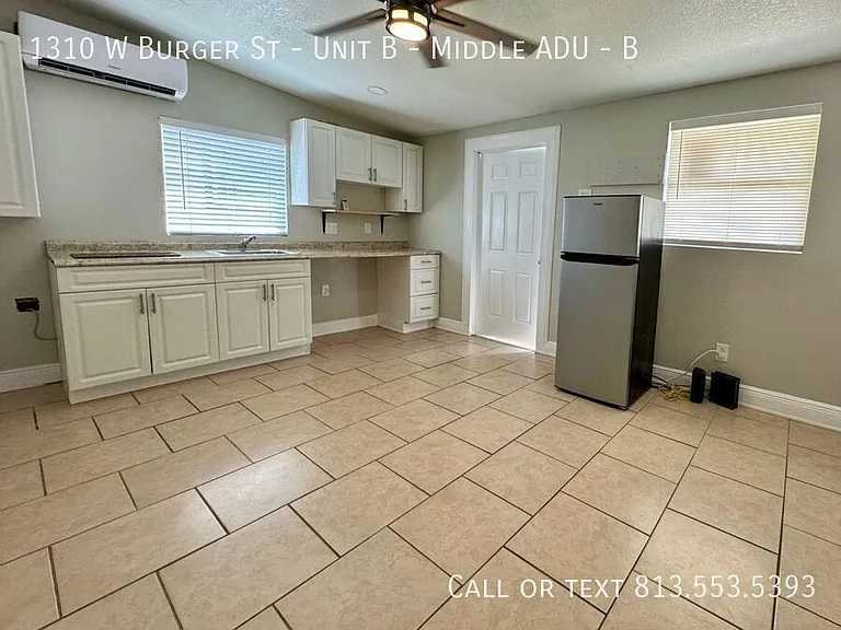 1310 W Burger St #B — Photo 3