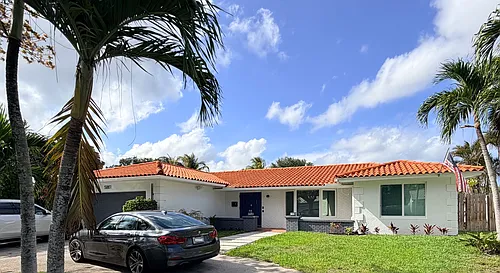 5861 SW 19th St Photo 1