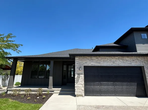 1454 W Pleasant View Dr #5, Kaysville, UT 84037