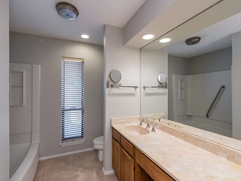 5128 Ledgestone Dr — Photo 4