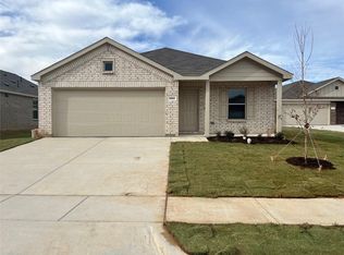 1393 Beach Dr, Azle, TX 76020