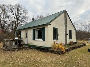 41562 200th St, Roseau, MN 56751