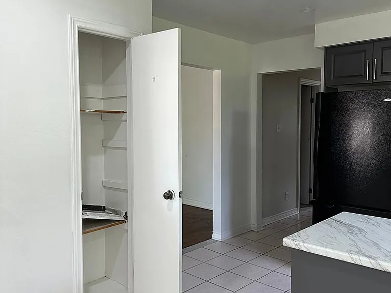 134 Jade Cres #MAIN — Photo 5