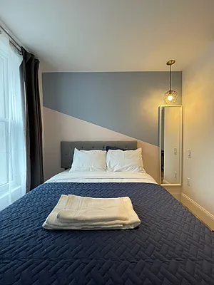 Rented by Townhouse Apartments | media 25