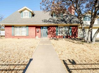 39 Crockett Dr, Tulia, TX 79088