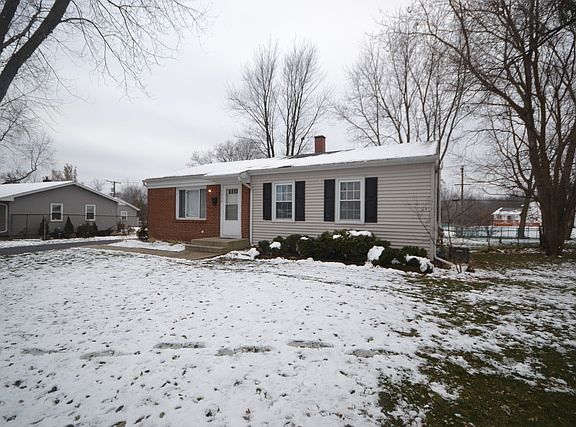 2nd image of 7524 Westview Ln