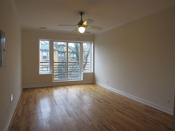 2nd image of 2552 W Rosemont Ave APT 3