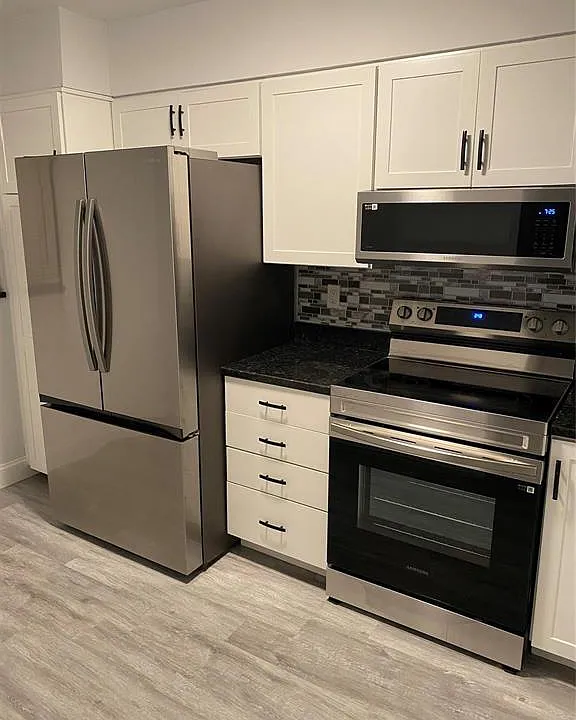 3350 Jaywood Ter #J122