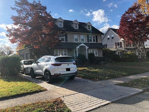 3rd image of 2216 Wharton Rd