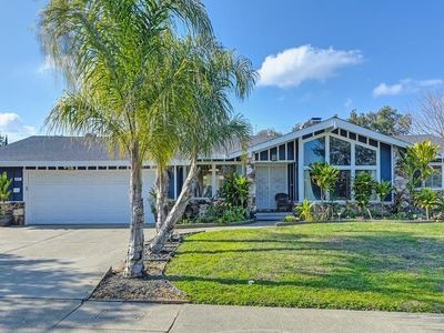 6830 21st St, Sacramento, CA, 95822