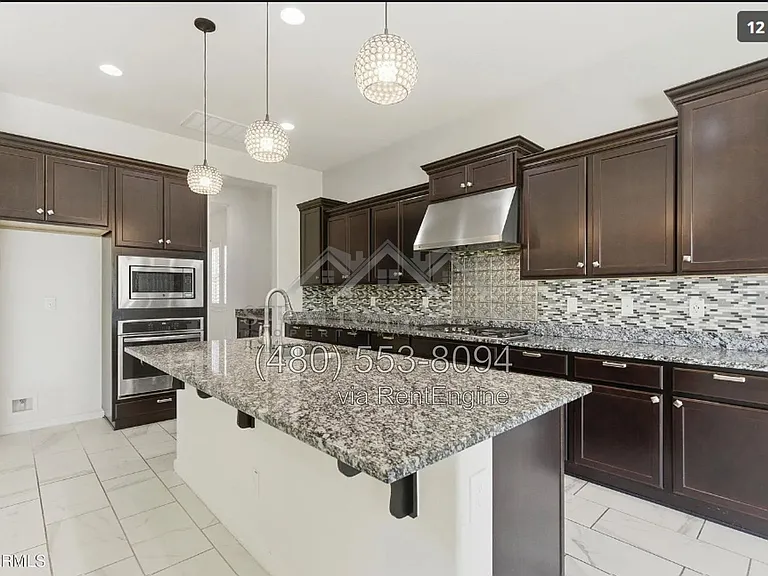 1083 E Holland Park Dr — Photo 8