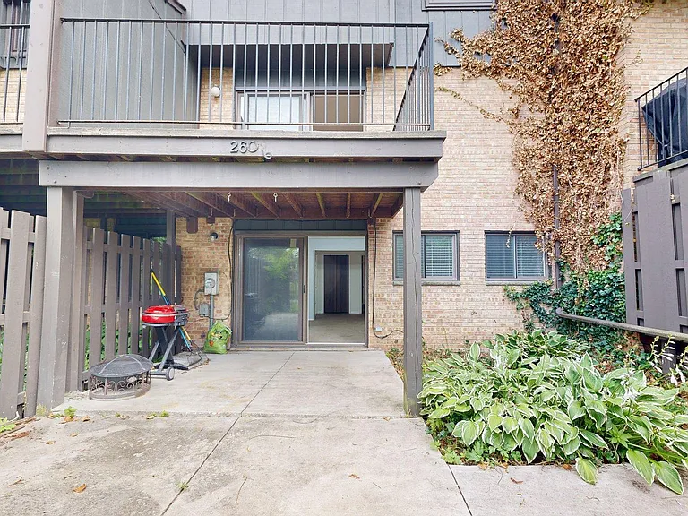 2609 Meade Ct — Photo 22