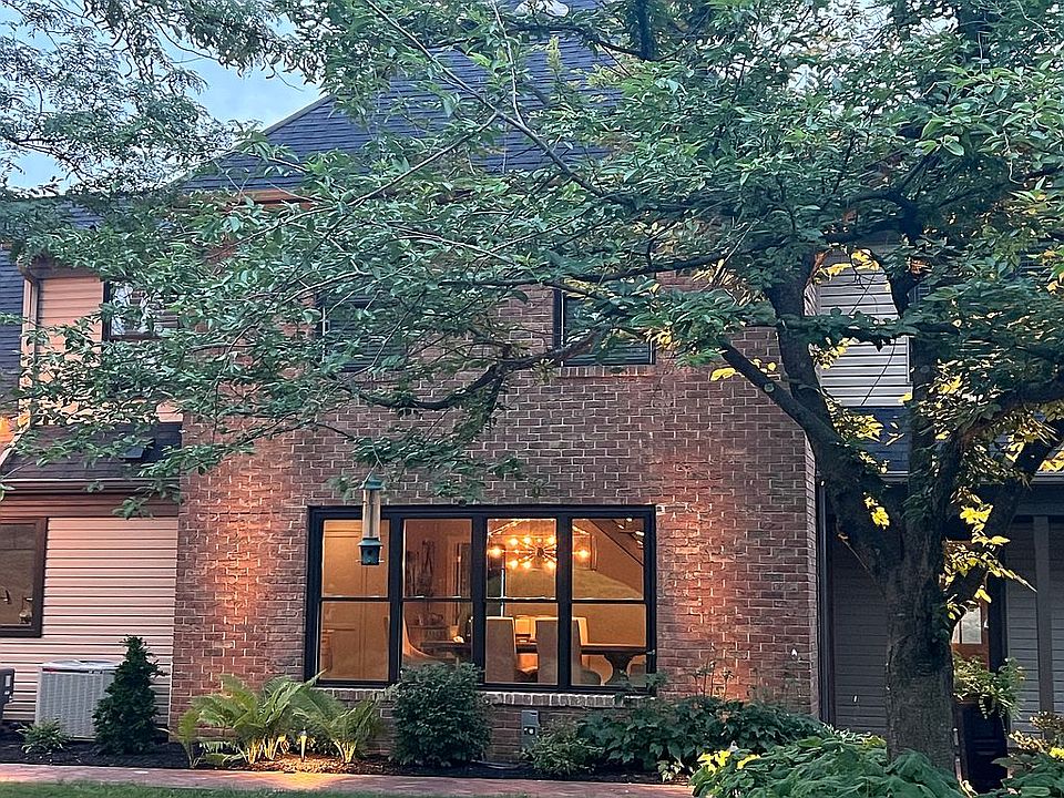 2nd image of 321 Sarsen Dr