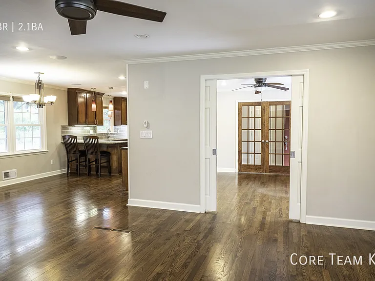 2308 W 104th St — Photo 8