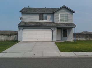 8607 Stutz Dr, Pasco, WA 99301