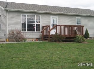 6180 Ullman Ln, Alhambra, IL 62001