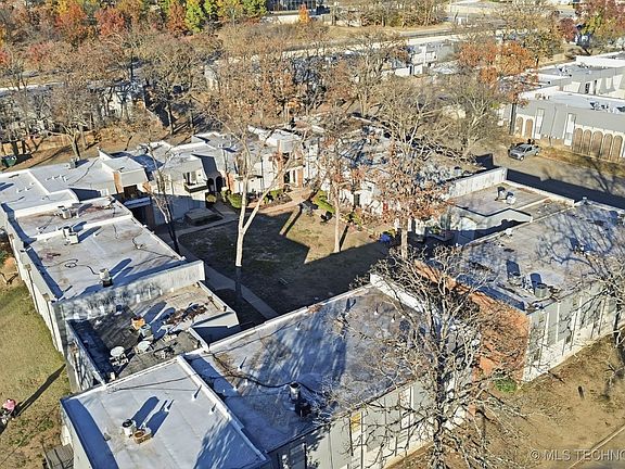 3rd image of 4740 E 68th St Unit 156