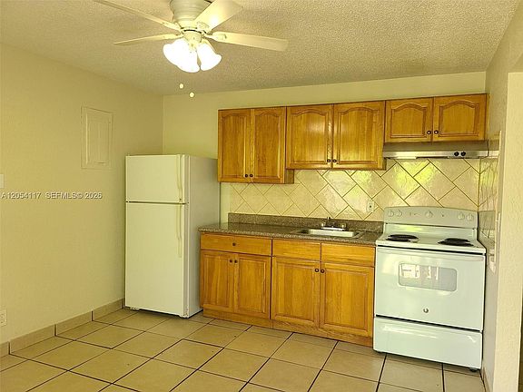 2nd image of 2117 Liberty St