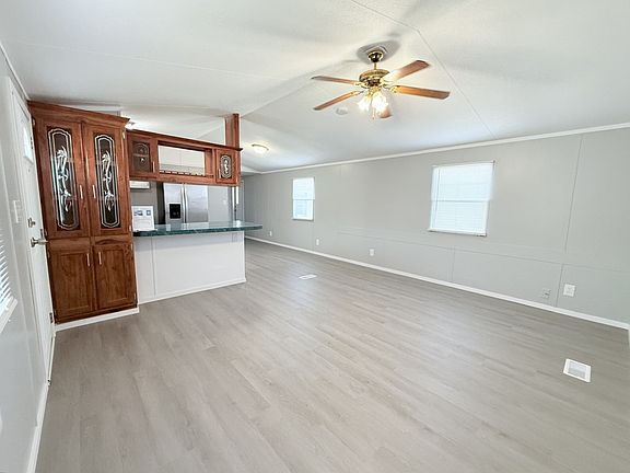 5th image of 1932 E 47th St S Lot 89