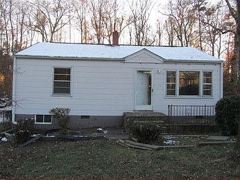2nd image of 2511 Grimsley St