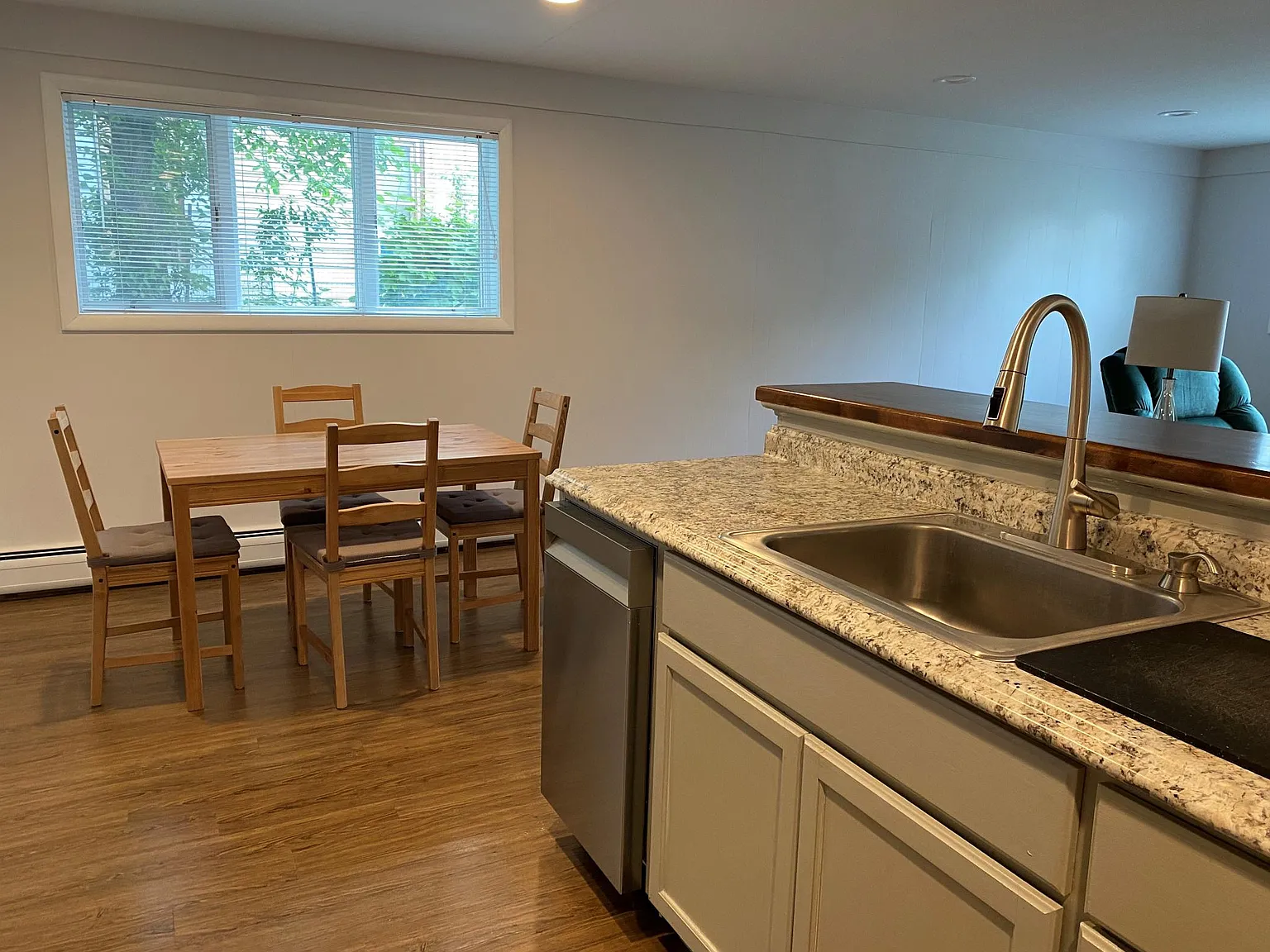 147 Curtis St — Photo 4