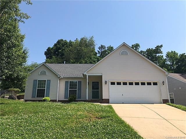 1st image of 2116 Mallard Woods Pl