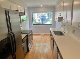 202 Ridge Trl, Chapel Hill, NC 27516