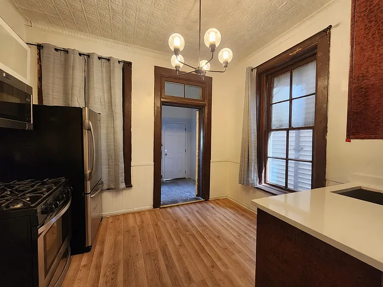 1619 S Loomis St #1R — Photo 7