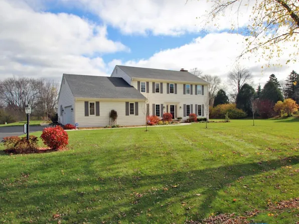 12000 North Silver AVENUE, Mequon, WI 53097