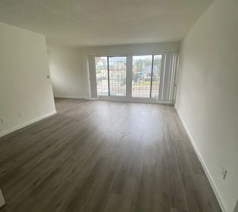 Wilton Apartments
