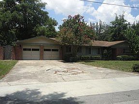 1st image of 426 Garrison Ave
