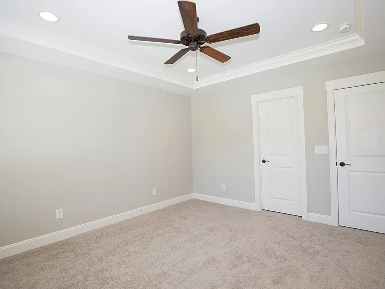 1021 Juniper Lake Rd — Photo 28