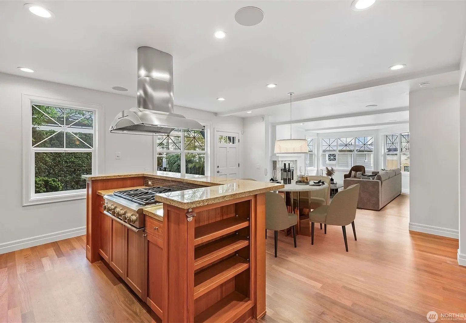 514 Prospect Street, Seattle, WA 98109 — Photo 4