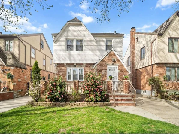 60-56 69 Lane image 1 of 43