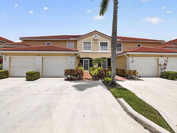 2nd image of 12474 Crystal Pointe Dr Unit 101