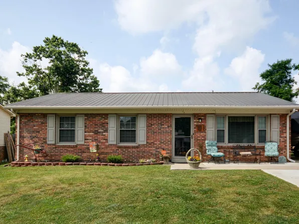 230 Holiday Rd, Winchester, KY 40391
