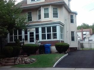22 W Pierrepont Ave, Rutherford, NJ 07070
