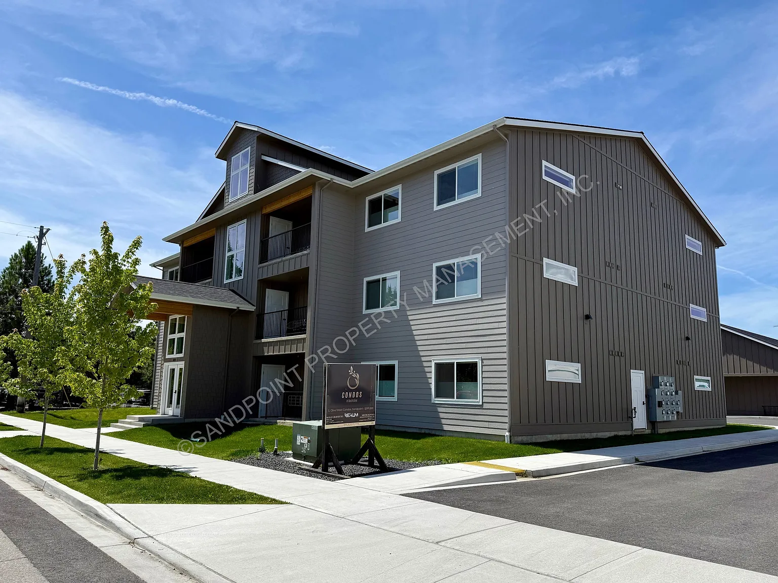 2 bed, 1120 sqft, $1,895 — Photo 2