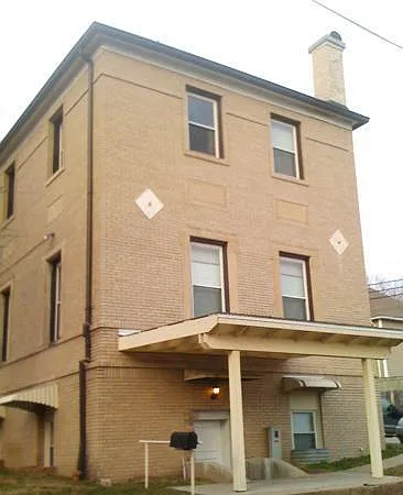 314 N 6th St Photo 1