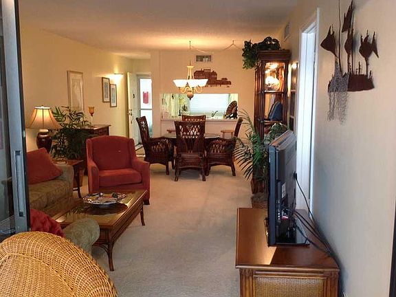 3rd image of 6294 Bahia Del Mar Cir APT 106