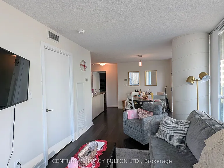 33 Bay St #1303 — Photo 7