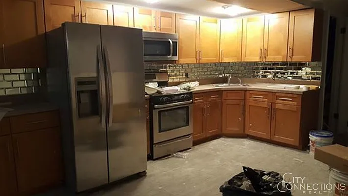 Rented by City Connections Realty | media 11