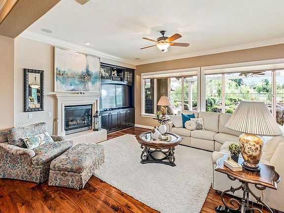 5th image of 1695 Carnelian Ct
