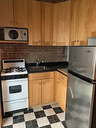 Rented by Salon Realty Corp