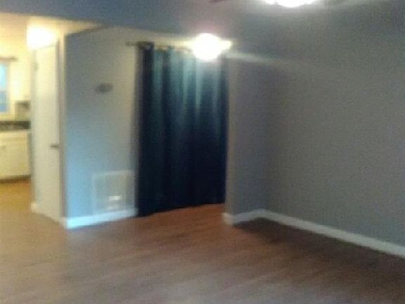 5th image of 24 Balfer Ct