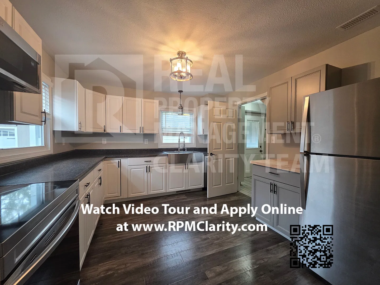 Beautiful 3 Bed / 2 Bath Home in Findlay — Photo 4